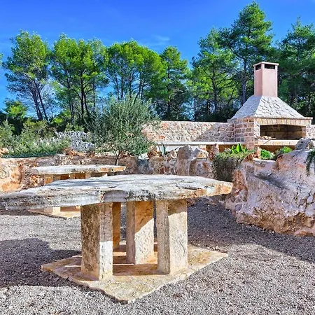 Old Town Hvar * Basina