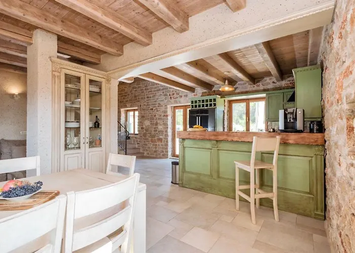 Old Town Hvar Villa *