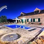 Old Town Hvar Villa Basina